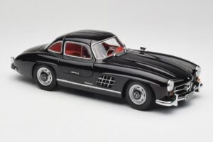 Mercedes 300 SL W198 Schwarz Minichamps 1:18 180039004 Druckguss — Bild 6 von 8