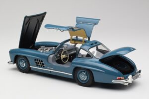 Mercedes 300 SL W198 Hellblau Minichamps 1:18 180039007 Druckguss — Bild 5 von 8