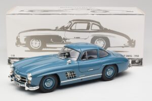 Mercedes 300 SL W198 Hellblau Minichamps 1:18 180039007 Druckguss — Bild 8 von 8