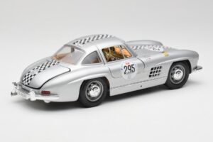 Mercedes 300 SL W198 #295 1954 Bburago 1:18 32813 Druckguss — Bild 3 von 8