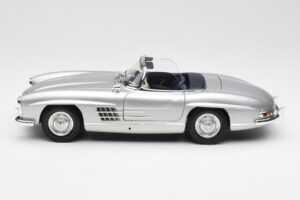 Mercedes 300 SL W198 Roadster Silver Metallic Minichamps 1:18 180039030 Druckguss — Bild 4 von 8