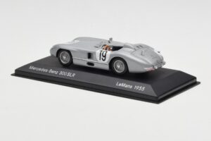 Mercedes 300 SLR #19 J.M. Fangio / S. Moss 24 Hours of Le Mans 1955 Minichamps 1:43 B66040253 Druckguss — Bild 3 von 4