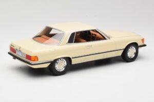 Mercedes 350 SLC C107 Weiß Cult Models 1:18 CML049-1 Druckguss — Bild 2 von 6