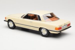 Mercedes 350 SLC C107 Weiß Cult Models 1:18 CML049-1 Druckguss — Bild 5 von 6