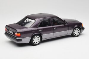 Mercedes 500 E W124 Bornit Metallic Norev 1:18 183948 Druckguss — Bild 3 von 8