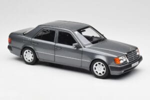 Mercedes 500 E W124 Pearl Grau Norev 1:18 183946 Druckguss — Bild 6 von 8
