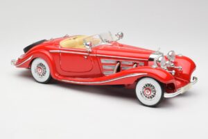Mercedes 500K Special Roadster Rot Maisto 1:18 56058 Druckguss — Bild 6 von 8