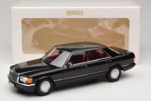 Mercedes 560 SEL W126 Schwarz Mit Rotem Innenraum Norev 1:18 183788 Druckguss — Bild 2 von 8
