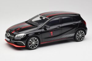Mercedes A-Class W176 AMG Schwarz Norev 1:18 183596 Druckguss