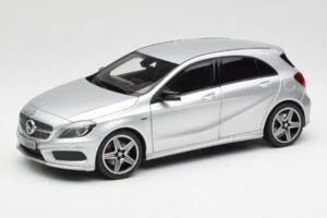 Mercedes A-Class W176 Polar Silber Norev 1:18 B66960139 Druckguss