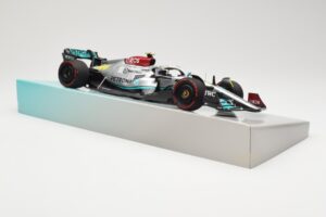 Mercedes AMG Petronas W13 E Performance #44 L. Hamilton 2022 Minichamps 1:18 113220044 Druckguss — Bild 4 von 6