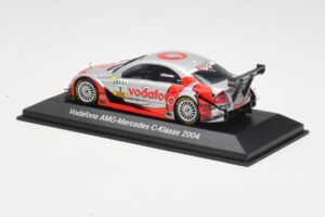 Mercedes C-Class C203 #1 Vodafone AMG B. Schneider DTM 2004 Minichamps 1:43 B66962207 Druckguss — Bild 3 von 4