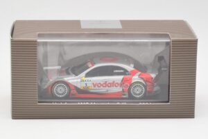 Mercedes C-Class C203 #1 Vodafone AMG B. Schneider DTM 2004 Minichamps 1:43 B66962207 Druckguss — Bild 4 von 4