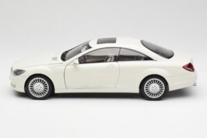 Mercedes CL500 C216 Calcit Weiß AUTOart 1:18 B66962341 Druckguss — Bild 4 von 8
