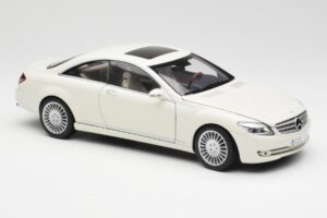 Mercedes CL500 C216 Calcit Weiß AUTOart 1:18 B66962341 Druckguss — Bild 6 von 8