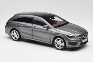 Mercedes CLA C117 Mountain Grau Norev 1:18 B66960351 Druckguss — Bild 6 von 8