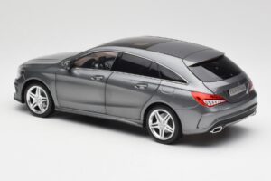 Mercedes CLA C117 Mountain Grau Norev 1:18 B66960351 Druckguss — Bild 7 von 8