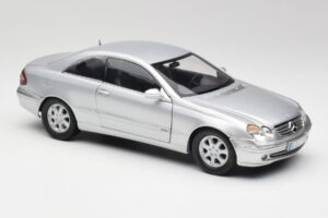 Mercedes CLK 500 C209 Silber Kyosho 1:18 B66962144 Druckguss — Bild 6 von 8
