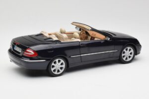 Mercedes CLK 500 W209 Cabriolet Dunkelblau Metallic Kyosho 1:18 B66962174 Druckguss — Bild 4 von 9