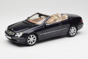Mercedes CLK 500 W209 Cabriolet Dunkelblau Metallic Kyosho 1:18 B66962174 Druckguss