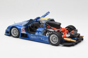 Mercedes CLK GTR #12 Original Teile FIA GT 1999 Maisto 1:18 56036 Druckguss — Bild 4 von 7