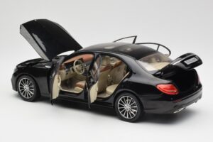 Mercedes E-Class W213 Obsidian Schwarz iScale 1:18 B66960380 Druckguss — Bild 5 von 8