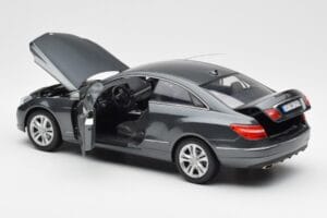 Mercedes E500 C207 Coupe Tenoric Grau Norev 1:18 183540 Druckguss — Bild 5 von 8