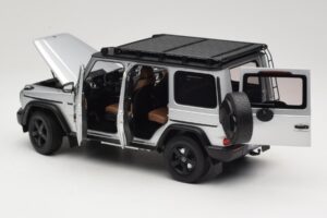 Mercedes G-Class W463 Iridium Silver Norev 1:18 183030 Druckguss — Bild 5 von 8