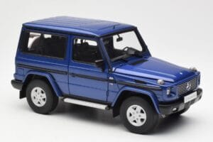 Mercedes G500 W463 SWB Blau AUTOart 1:18 76114 Druckguss — Bild 6 von 8
