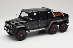 Mercedes AMG G63 W463 6x6 Gloss Schwarz AUTOart 1:18 76306 Komposit