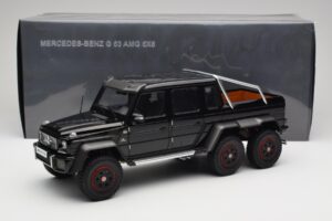 Mercedes AMG G63 W463 6x6 Gloss Schwarz AUTOart 1:18 76306 Komposit — Bild 8 von 8