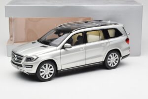 Mercedes GL-Class X166 Iridium Silber Metallic Norev 1:18 B66960097 Druckguss — Bild 8 von 8