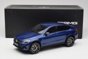 Mercedes AMG GLC 43 Coupe Brilliant Blau GT Spirit 1:18 B66960468 Resin — Bild 6 von 6
