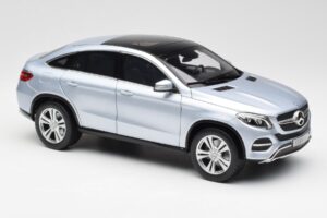 Mercedes GLE Coupe C292 Diamond Silber Norev 1:18 B66960358 Druckguss — Bild 6 von 8