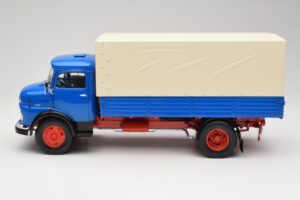 Mercedes L911 Blau Schuco 1:18 450044800 Druckguss — Bild 4 von 8