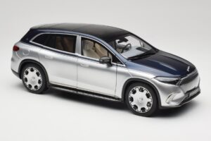 Mercedes Maybach EQS 680 V297 Blau NZG 1:18 1060/23 Druckguss — Bild 6 von 8