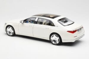 Mercedes Maybach S680 4Matic X223 Diamond Weiß Norev 1:18 183918 Druckguss — Bild 7 von 8