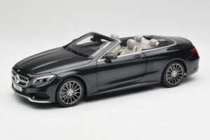 Mercedes S-Class Cabriolet A217 Magnetite Schwarz Metallic Norev 1:18 B66960354 Druckguss