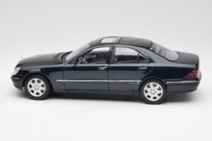 Mercedes S-Class W220 Blau Maisto 1:18 56051 Druckguss — Bild 4 von 8