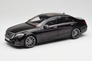 Mercedes S-Class W222 AMG Line Ruby Schwarz Metallic Norev 1:18 183483 Druckguss