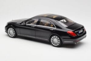 Mercedes S-Class W222 Schwarz Metallic Norev 1:18 183480 Druckguss — Bild 7 von 8