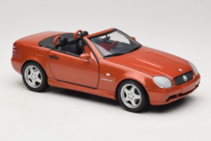 Mercedes SLK R170 230 AMG Orange Metallic Minichamps 1:18 B66005227 Druckguss — Bild 7 von 9