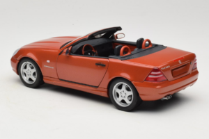Mercedes SLK R170 230 AMG Orange Metallic Minichamps 1:18 B66005227 Druckguss — Bild 8 von 9