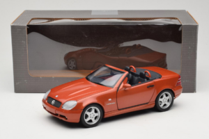 Mercedes SLK R170 230 AMG Orange Metallic Minichamps 1:18 B66005227 Druckguss — Bild 9 von 9