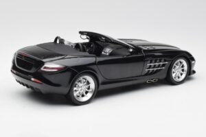 Mercedes SLR McLaren Roadster R199 Crystal Galaxit Schwarz Minichamps 1:18 B66961004 Druckguss — Bild 3 von 8