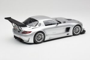 Mercedes SLS AMG GT3 C197 Street Silber Minichamps 1:18 151113100 Druckguss — Bild 2 von 6