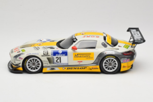 Mercedes SLS AMG GT3 #21 Rowe Racing M. Hartung / N. Heyer ADAC 24 Hours Nurburgring 2013 Minichamps 1:18 151133121 Druckguss — Bild 3 von 6