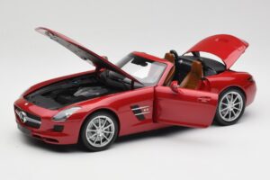 Mercedes SLS AMG R197 Roadster Le Mans Rot Minichamps 1:18 100039030 Druckguss — Bild 2 von 8