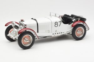 Mercedes SSKL R. Caracciola / W. Sebastian Mille Miglia Winner 1931 CMC 1:18 M-055 Druckguss