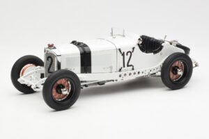 Mercedes SSKL #12 O. Merz German GP 1931 CMC 1:18 M-189 Druckguss
